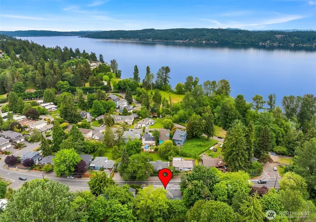Photo 3 of Single family home for sale at 9021 Sand Point Way Ne, Seattle, WA 98115 | MLS# NWM2581136 | Listing updated on 2026-10-02