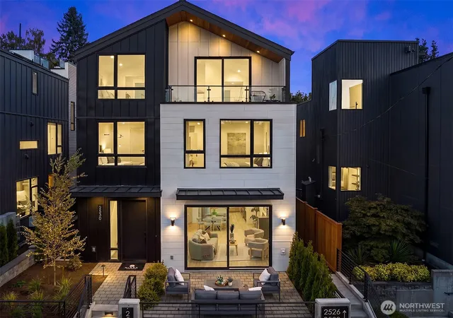 Photo 3 of Single family home for sale at 2530 30th Avenue W, Seattle, WA 98199 | MLS# NWM2581141 | Listing updated on 2026-10-01