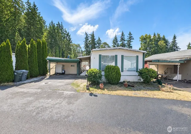 Photo 1 of Manufactured home for sale at 2928 86th Street Ct S #134, Lakewood, WA 98499 | MLS# NWM2581142 | Listing updated on 2026-09-25