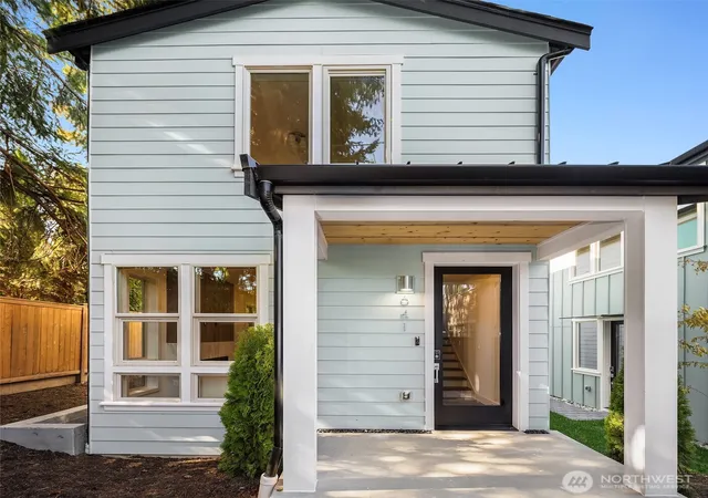 Photo 1 of Condo for sale at 641 18th Avenue W, Kirkland, WA 98033 | MLS# NWM2581156 | Listing updated on 2026-09-23