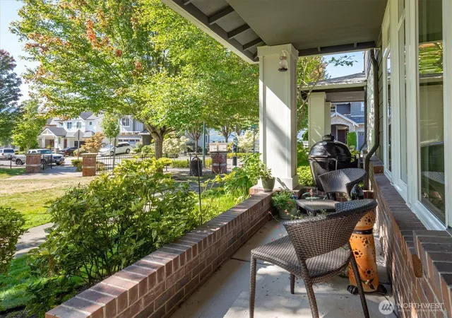 Photo 3 of Townhouse for sale at 1804 10th Avenue NE #1320, Issaquah, WA 98029 | MLS# NWM2581162 | Listing updated on 2026-10-02