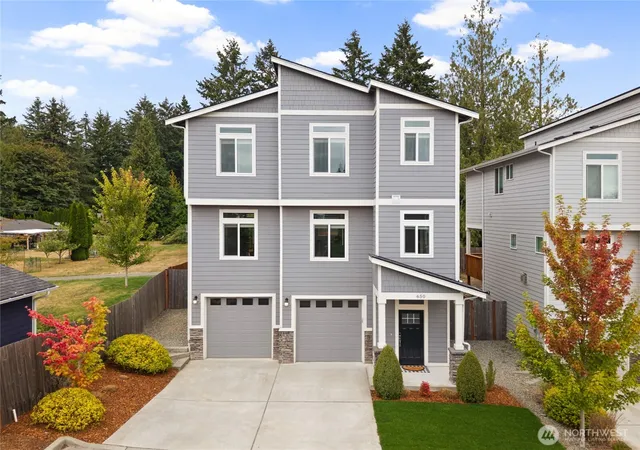 Photo 1 of Single family home for sale at 650 Nw Gardenia Way, Bremerton, WA 98311 | MLS# NWM2581167 | Listing updated on 2026-10-01