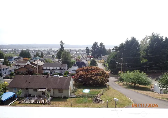 Photo 3 of Single family home for sale at 1821 W 8th Street, Aberdeen, WA 98520 | MLS# NWM2581172 | Listing updated on 2026-09-25