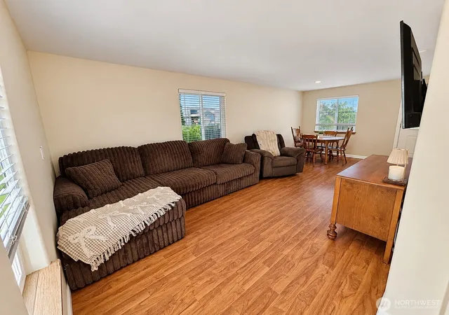 Photo 2 of Single family home for sale at 419 Spring Ln, Sedro Woolley, WA 98284 | MLS# NWM2581180 | Listing updated on 2026-09-25