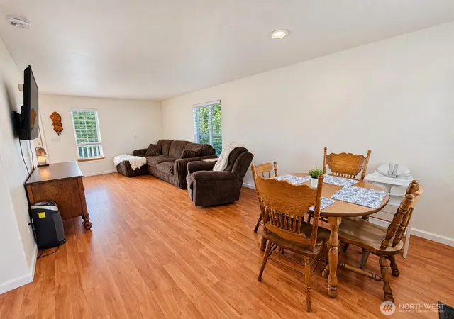 Photo 4 of Single family home for sale at 419 Spring Ln, Sedro Woolley, WA 98284 | MLS# NWM2581180 | Listing updated on 2026-09-25