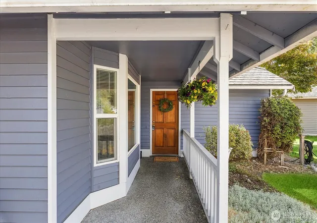 Photo 3 of Single family home for sale at 16721 6th Avenue SE, Bothell, WA 98012 | MLS# NWM2581181 | Listing updated on 2026-09-25