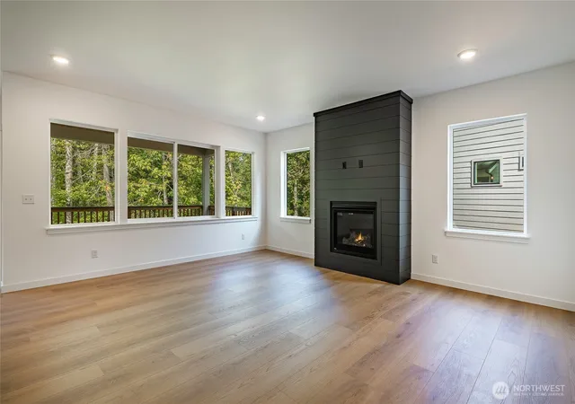 Photo 4 of Single family home for sale at 2956 Cedar View Way, Blaine, WA 98230 | MLS# NWM2581188 | Listing updated on 2026-09-30