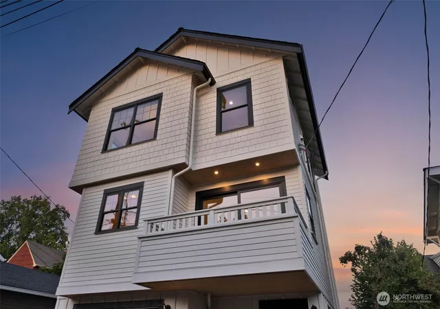 Photo 1 of Single family home for sale at 5549 B 34th Ave Ne, Seattle, WA 98105 | MLS# NWM2581211 | Listing updated on 2026-09-26
