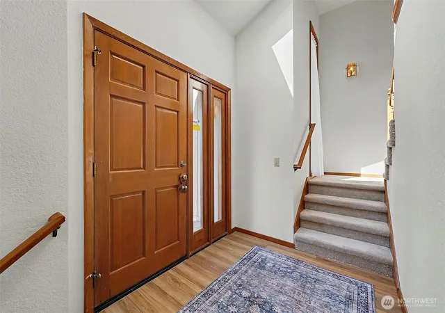 Photo 4 of Sale Pending at 3821 Commencement Bay Dr N, Tacoma, WA 98407 | MLS# NWM2581247 | Listing updated on 2026-09-24