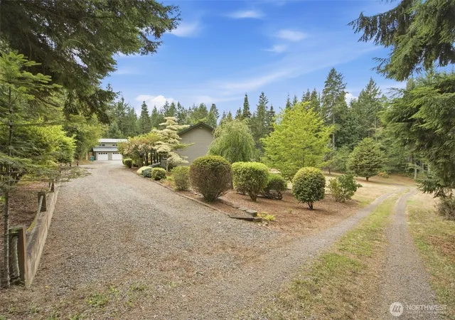 Photo 4 of Single family home for sale at 3546 Thorndyke Rd, Port Ludlow, WA 98365 | MLS# NWM2581250 | Listing updated on 2026-09-25