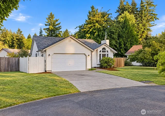 Photo 1 of Sale Pending at 1518 Entrada Ct Ne, Olympia, WA 98506 | MLS# NWM2581266 | Listing updated on 2026-09-28