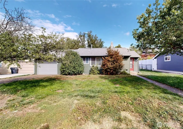 Photo 1 of Single family home for sale at 601 Se 6th Street, College Place, WA 99324 | MLS# NWM2581269 | Listing updated on 2026-10-01