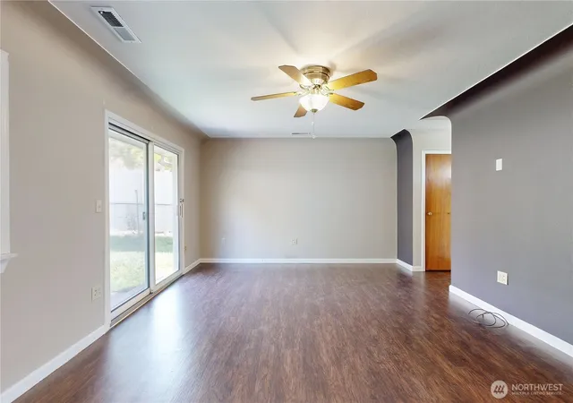 Photo 4 of Single family home for sale at 601 SE 6th Street, College Place, WA 99324 | MLS# NWM2581269 | Listing updated on 2026-10-01