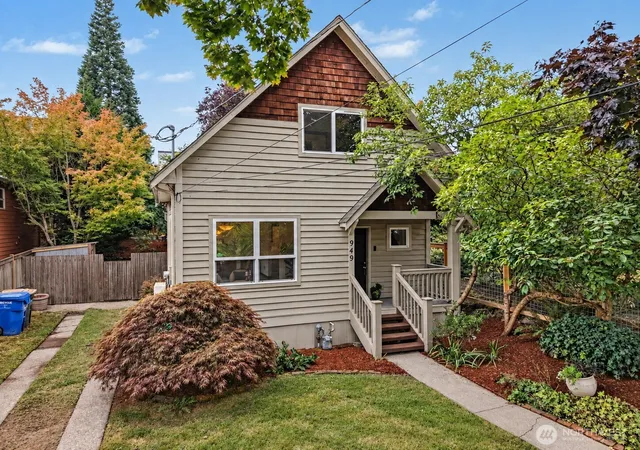 Photo 1 of Single family home for sale at 949 25th Avenue S, Seattle, WA 98144 | MLS# NWM2581282 | Listing updated on 2026-09-20