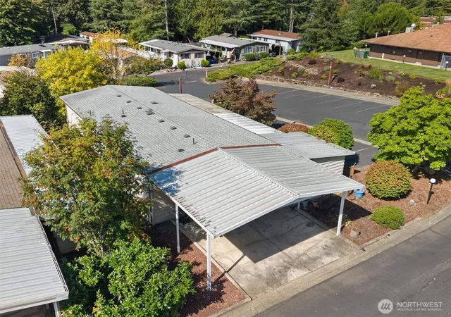 Photo 2 of Manufactured home for sale at 22023 107th Avenue Se #88, Kent, WA 98031 | MLS# NWM2581288 | Listing updated on 2026-09-19