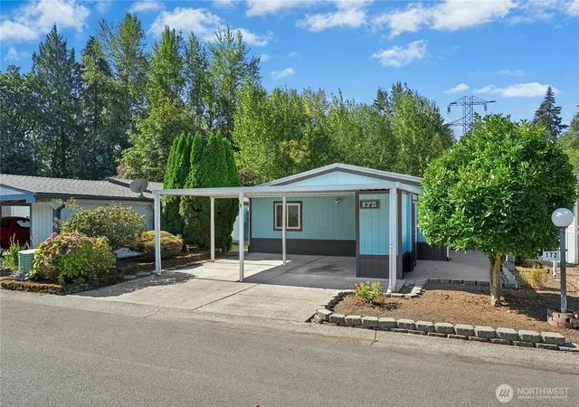 Photo 2 of Manufactured home for sale at 375 Union Ave Se #172, Renton, WA 98059 | MLS# NWM2581291 | Listing updated on 2026-10-02