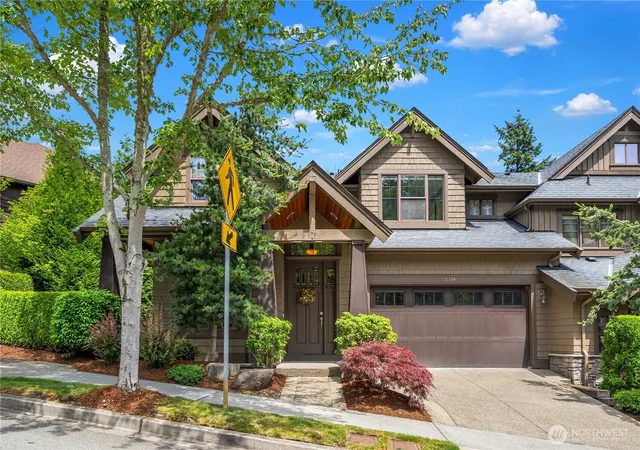Photo 2 of Single family home for sale at 2534 Nw Stoney Crk Dr, Issaquah, WA 98027 | MLS# NWM2581292 | Listing updated on 2026-10-02