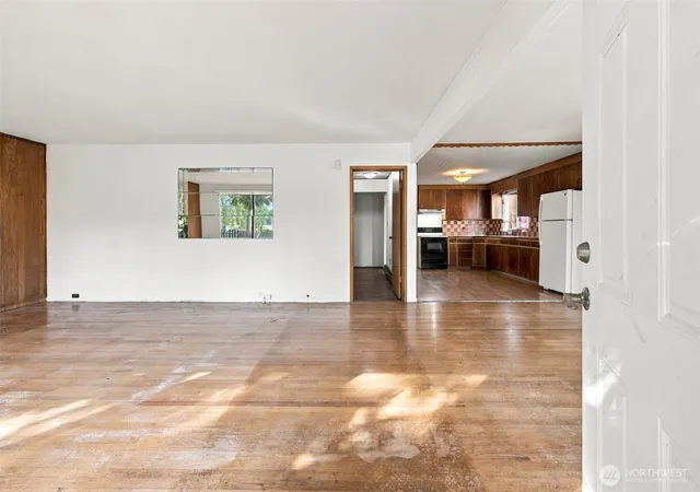 Photo 4 of Single family home for sale at 9555 College Way N, Seattle, WA 98103 | MLS# NWM2581308 | Listing updated on 2026-09-28