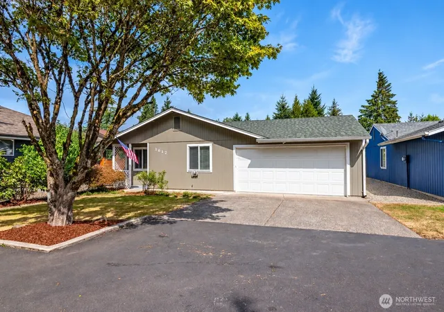 Photo 1 of Sale Pending at 3612 Ocean Beach Hwy, Longview, WA 98632 | MLS# NWM2581313 | Listing updated on 2026-09-29