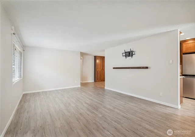 Photo 3 of Sale Pending at 3612 Ocean Beach Hwy, Longview, WA 98632 | MLS# NWM2581313 | Listing updated on 2026-09-29