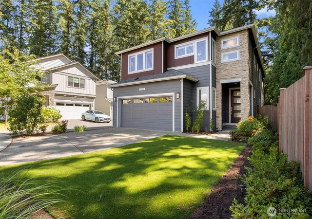 Photo 3 of Sale Pending at 18314 17th Avenue W, Lynnwood, WA 98037 | MLS# NWM2581345 | Listing updated on 2026-09-18