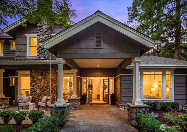 Photo 3 of Single family home for sale at 2609 E Beaver Lake Dr Se, Sammamish, WA 98075 | MLS# NWM2581351 | Listing updated on 2026-10-01