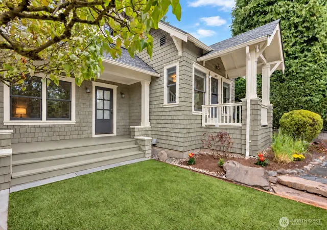 Photo 2 of Sale Pending at 8057 12th Avenue Ne, Seattle, WA 98115 | MLS# NWM2581353 | Listing updated on 2026-09-17