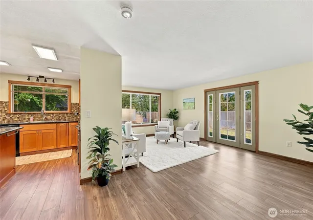 Photo 3 of Sale Pending at 4495 Lopez Ave, Port Townsend, WA 98368 | MLS# NWM2581375 | Listing updated on 2026-09-29