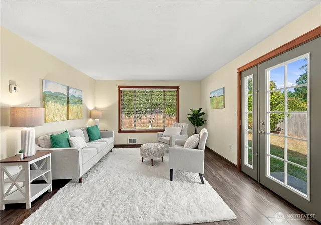 Photo 4 of Sale Pending at 4495 Lopez Ave, Port Townsend, WA 98368 | MLS# NWM2581375 | Listing updated on 2026-09-29