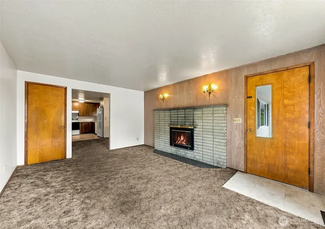 Photo 3 of Single family home for sale at 5017 19th Avenue SE, Lacey, WA 98503 | MLS# NWM2581380 | Listing updated on 2026-09-25