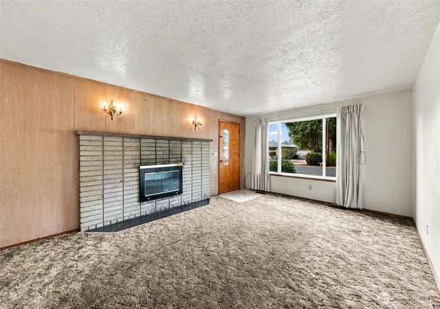 Photo 4 of Single family home for sale at 5017 19th Avenue SE, Lacey, WA 98503 | MLS# NWM2581380 | Listing updated on 2026-09-25