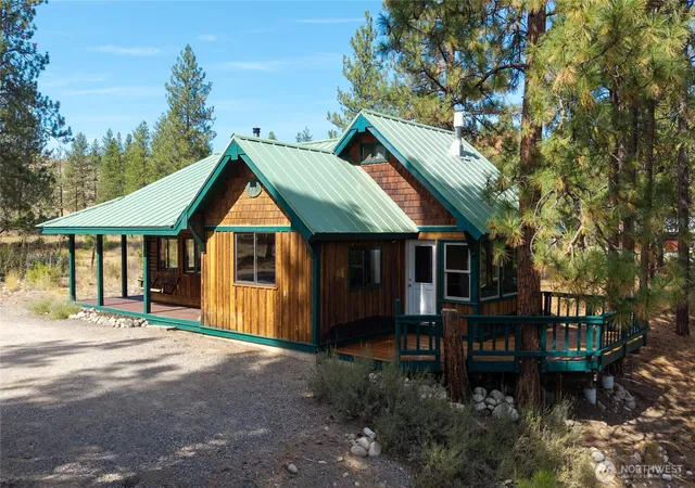 Photo 3 of Single family home for sale at 28 Northcott Rd, Winthrop, WA 98862 | MLS# NWM2581389 | Listing updated on 2026-09-23