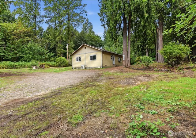 Photo 4 of Manufactured home for sale at 20110 Northeast 160th St, Woodinville, WA 98077 | MLS# NWM2581393 | Listing updated on 2026-10-01