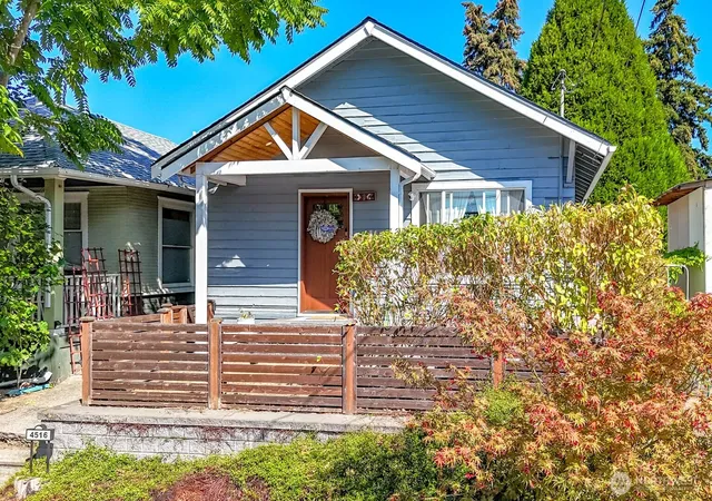 Photo 1 of Single family home for sale at 4516 S Mead St, Seattle, WA 98118 | MLS# NWM2581395 | Listing updated on 2026-09-25