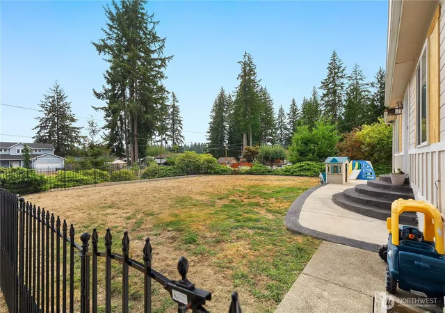 Photo 3 of Manufactured home for sale at 2150 E Timberlake Dr W, Shelton, WA 98584 | MLS# NWM2581399 | Listing updated on 2026-09-25