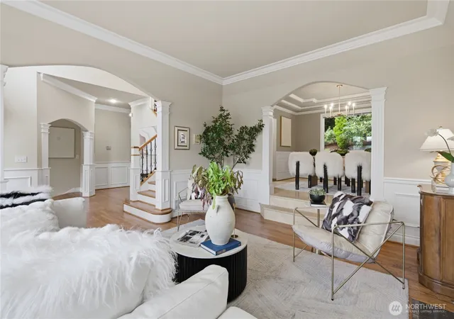 Photo 4 of Single family home for sale at 15430 SE 67th Place, Bellevue, WA 98006 | MLS# NWM2581425 | Listing updated on 2026-09-22