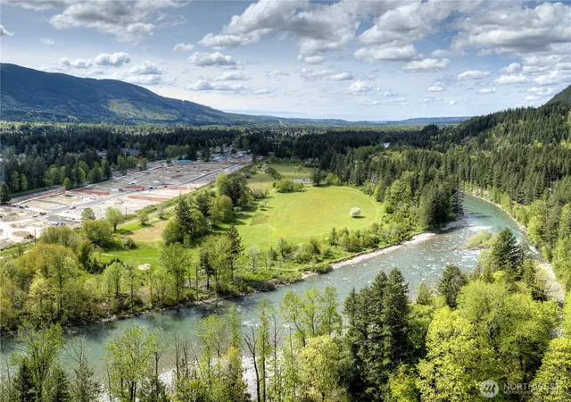 Photo 2 of Townhouse for sale at 1952 Se 12th Street #1003, North Bend, WA 98045 | MLS# NWM2581435 | Listing updated on 2026-09-30