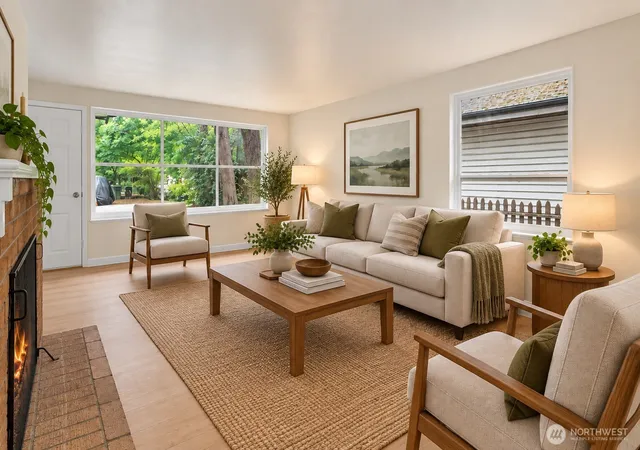 Photo 4 of Single family home for sale at 13525 Wallingford Ave N, Seattle, WA 98133 | MLS# NWM2581446 | Listing updated on 2026-09-24