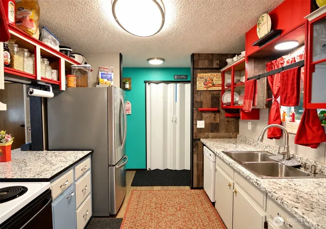 Photo 3 of Manufactured home for sale at 344 Temple Ave, Morton, WA 98356 | MLS# NWM2581448 | Listing updated on 2026-09-20
