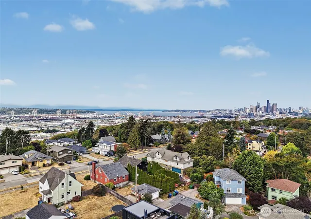 Photo 2 of Sale Pending at 3914 13th Avenue S, Seattle, WA 98108 | MLS# NWM2581449 | Listing updated on 2026-09-25