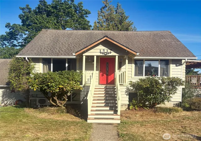 Photo 1 of Single family home for sale at 1517 Altenau, Cosmopolis, WA 98537 | MLS# NWM2581476 | Listing updated on 2026-09-27