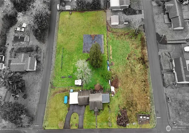 Photo 3 of Single family home for sale at 1517 Altenau, Cosmopolis, WA 98537 | MLS# NWM2581476 | Listing updated on 2026-09-27