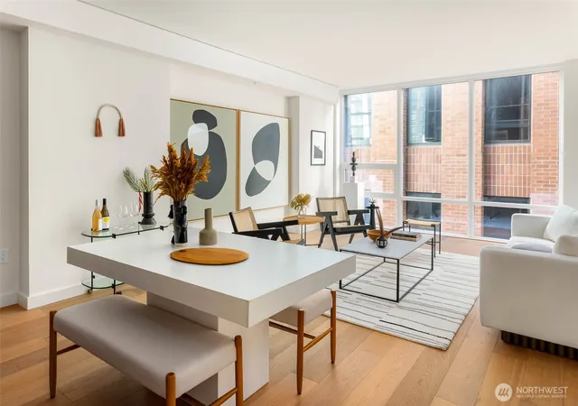 Photo 3 of Condo for sale at 121 Stewart St #1305, Seattle, WA 98101 | MLS# NWM2581480 | Listing updated on 2026-09-27
