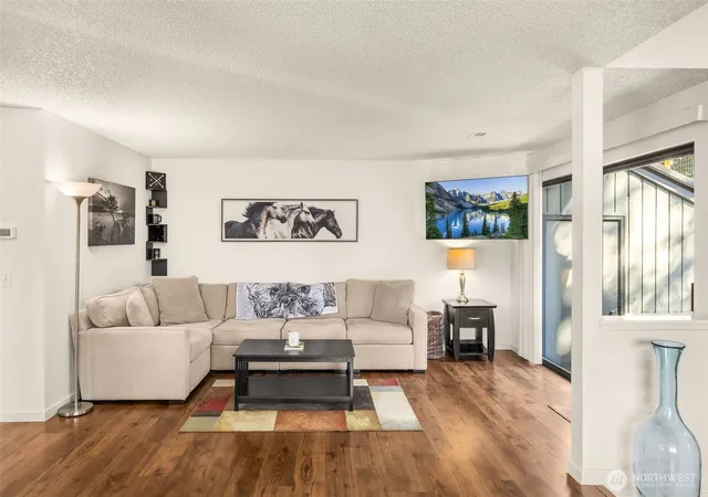 Photo 4 of Townhouse for sale at 3400 108th Place NE #2, Bellevue, WA 98004 | MLS# NWM2581489 | Listing updated on 2026-09-28