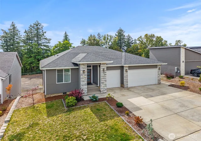 Photo 1 of Single family home for sale at 15 Alexia Ct, Longview, WA 98632 | MLS# NWM2581493 | Listing updated on 2026-10-16
