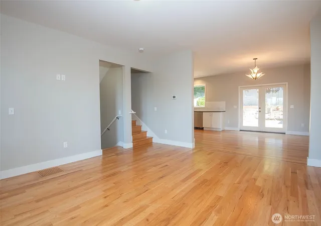 Photo 3 of Single family home for sale at 5110 Palatine Ave N, Seattle, WA 98103 | MLS# NWM2581503 | Listing updated on 2026-09-30