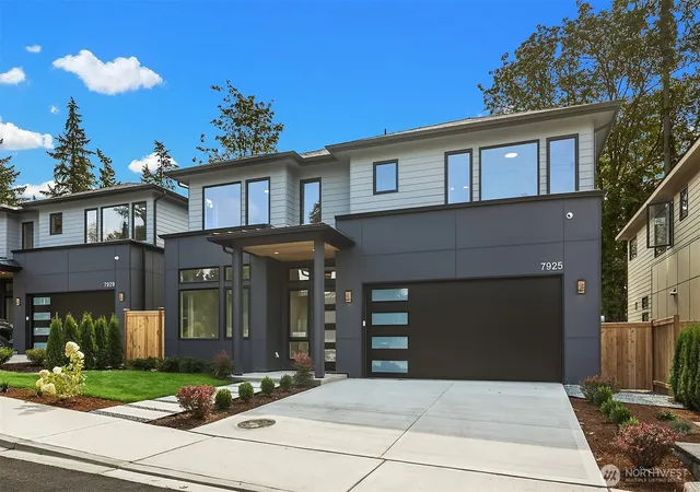 Photo 2 of Single family home for sale at 7925 Ne 124th Street, Kirkland, WA 98034 | MLS# NWM2581508 | Listing updated on 2026-09-25