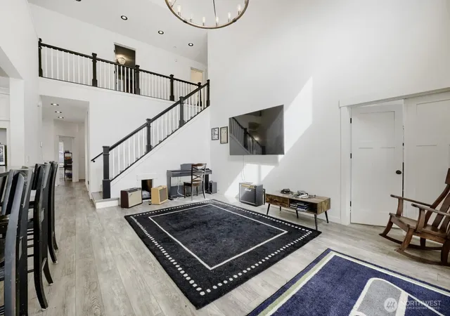 Photo 3 of Single family home for sale at 10410 Issaquah Hobart Rd SE, Issaquah, WA 98027 | MLS# NWM2581514 | Listing updated on 2026-09-25