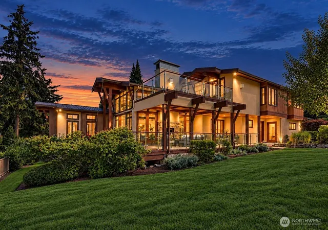 Photo 2 of Mansion for sale at 9641 Ne 29th Street, Clyde Hill, WA 98004 | MLS# NWM2581517 | Listing updated on 2026-10-01