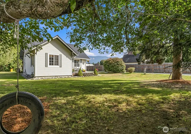 Photo 3 of Single family home for sale at 410 Burrows Ln, Sedro Woolley, WA 98284 | MLS# NWM2581534 | Listing updated on 2026-09-26